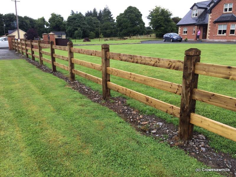 Mortice Fence using Posthead Larch Posts – supplied August 2016