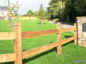 Diamond Top Morticed Timber Fence