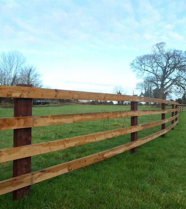 Curved Timber Fence – Work complete Oct/Nov 2011