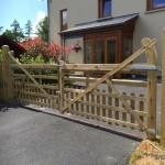 Goosneck Picket Timber Gates