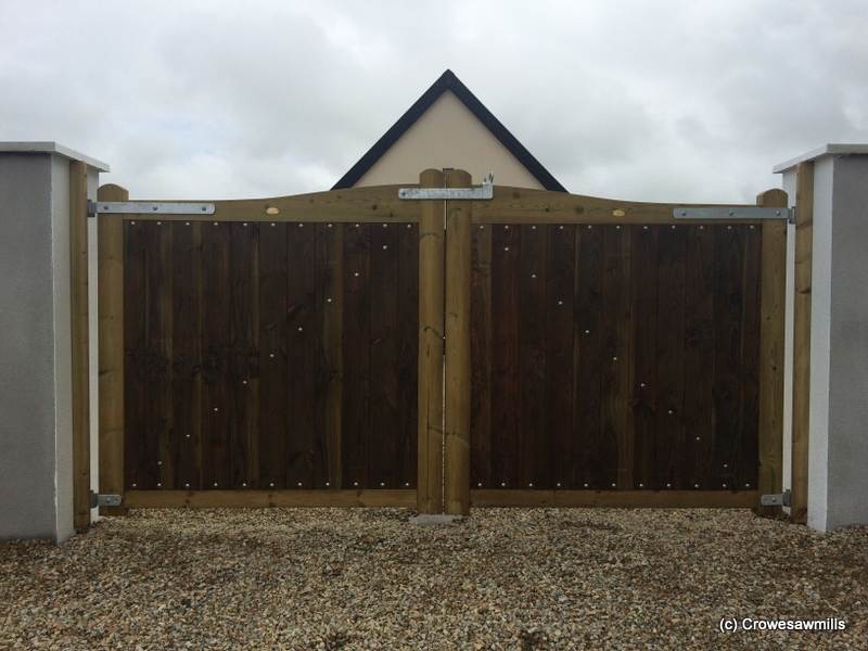 Leitrim Timber Gates – Supplied July 2016