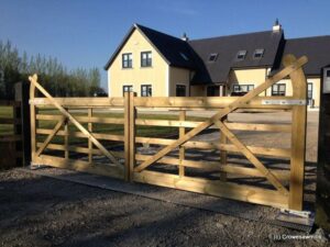 Wooden Gooseneck Gates