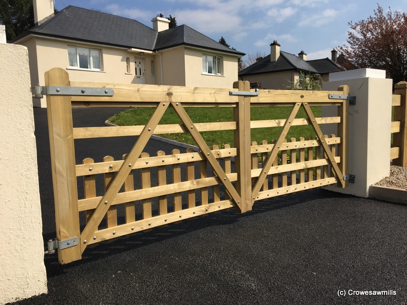 Picket Timber Gates